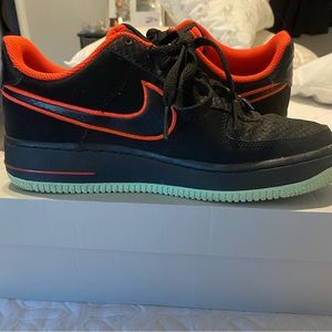 Nike Air Force 1 Yeezy 2014 / Black, Crimson, Arctic Green /Size 6Y